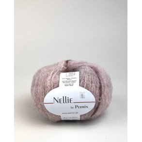 Nellie Rosa/bordeaux/syren (04)