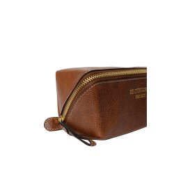 Project 36 - L�der pung- walnut/gold