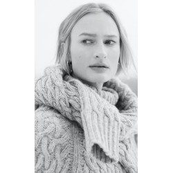 Florens sweater med fletmnster - Gratis opskrift