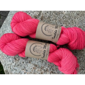 Merino SW - Posh Poppy